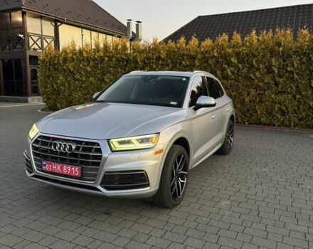 Серый Ауди Ку 5, объемом двигателя 1.98 л и пробегом 206 тыс. км за 23499 $, фото 4 на Automoto.ua