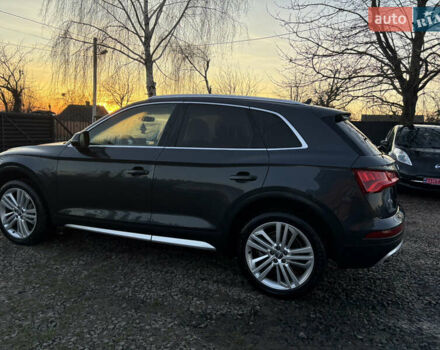 Серый Ауди Ку 5, объемом двигателя 1.98 л и пробегом 105 тыс. км за 22000 $, фото 8 на Automoto.ua