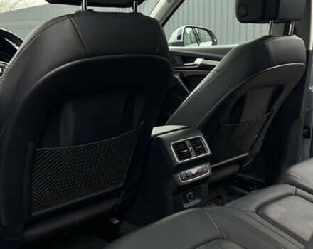 Сірий Ауді Ку 5, об'ємом двигуна 1.99 л та пробігом 84 тис. км за 31000 $, фото 5 на Automoto.ua