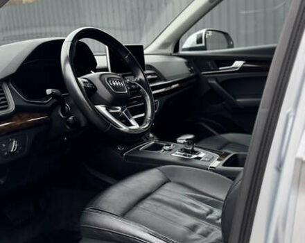 Серый Ауди Ку 5, объемом двигателя 1.98 л и пробегом 84 тыс. км за 29500 $, фото 35 на Automoto.ua