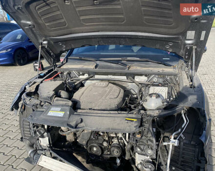 Серый Ауди Ку 5, объемом двигателя 1.98 л и пробегом 157 тыс. км за 14900 $, фото 13 на Automoto.ua