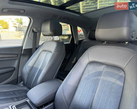 Серый Ауди Ку 5, объемом двигателя 1.98 л и пробегом 98 тыс. км за 25900 $, фото 15 на Automoto.ua