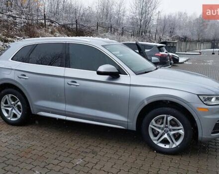 Сірий Ауді Ку 5, об'ємом двигуна 1.98 л та пробігом 122 тис. км за 23800 $, фото 2 на Automoto.ua