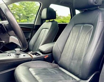 Сірий Ауді Ку 5, об'ємом двигуна 2 л та пробігом 113 тис. км за 19500 $, фото 13 на Automoto.ua