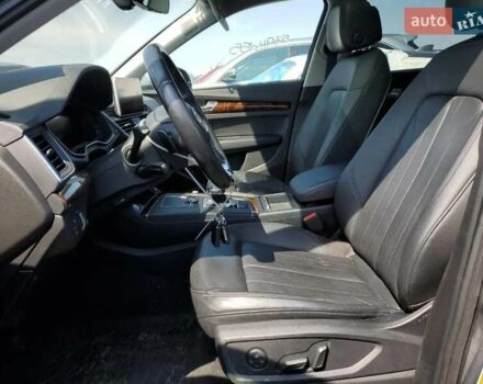 Серый Ауди Ку 5, объемом двигателя 2 л и пробегом 123 тыс. км за 26300 $, фото 5 на Automoto.ua