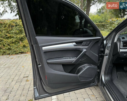 Серый Ауди Ку 5, объемом двигателя 1.98 л и пробегом 43 тыс. км за 26500 $, фото 13 на Automoto.ua