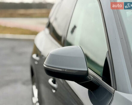 Сірий Ауді Ку 5, об'ємом двигуна 2 л та пробігом 136 тис. км за 24999 $, фото 12 на Automoto.ua