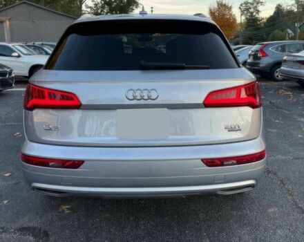 Серый Ауди Ку 5, объемом двигателя 2 л и пробегом 38 тыс. км за 14500 $, фото 6 на Automoto.ua