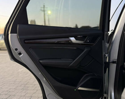 Серый Ауди Ку 5, объемом двигателя 1.98 л и пробегом 206 тыс. км за 23499 $, фото 14 на Automoto.ua