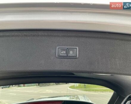 Сірий Ауді Ку 5, об'ємом двигуна 1.98 л та пробігом 84 тис. км за 27900 $, фото 25 на Automoto.ua