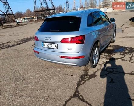 Сірий Ауді Ку 5, об'ємом двигуна 1.98 л та пробігом 252 тис. км за 22300 $, фото 7 на Automoto.ua