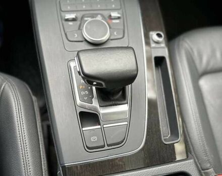 Сірий Ауді Ку 5, об'ємом двигуна 2 л та пробігом 80 тис. км за 19400 $, фото 15 на Automoto.ua