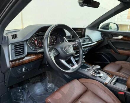 Сірий Ауді Ку 5, об'ємом двигуна 2 л та пробігом 89 тис. км за 9000 $, фото 9 на Automoto.ua