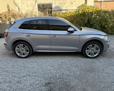 Серый Ауди Ку 5, объемом двигателя 2 л и пробегом 148 тыс. км за 20550 $, фото 1 на Automoto.ua