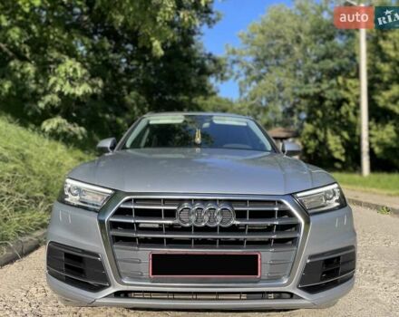 Серый Ауди Ку 5, объемом двигателя 2 л и пробегом 190 тыс. км за 19999 $, фото 1 на Automoto.ua