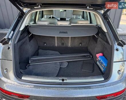 Сірий Ауді Ку 5, об'ємом двигуна 3 л та пробігом 174 тис. км за 40800 $, фото 32 на Automoto.ua