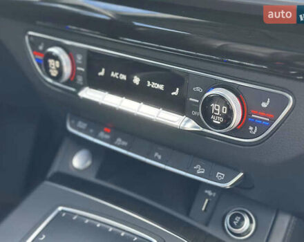 Сірий Ауді Ку 5, об'ємом двигуна 1.98 л та пробігом 121 тис. км за 24200 $, фото 21 на Automoto.ua