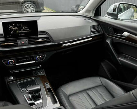 Серый Ауди Ку 5, объемом двигателя 1.98 л и пробегом 84 тыс. км за 29500 $, фото 12 на Automoto.ua