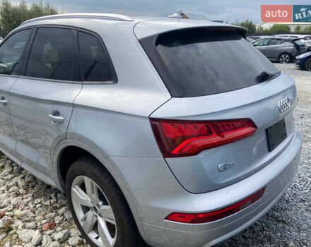 Сірий Ауді Ку 5, об'ємом двигуна 1.98 л та пробігом 147 тис. км за 24900 $, фото 21 на Automoto.ua