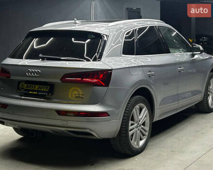 Сірий Ауді Ку 5, об'ємом двигуна 1.98 л та пробігом 129 тис. км за 27700 $, фото 5 на Automoto.ua