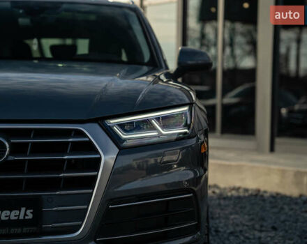 Серый Ауди Ку 5, объемом двигателя 1.98 л и пробегом 127 тыс. км за 27500 $, фото 11 на Automoto.ua