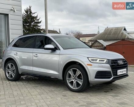 Сірий Ауді Ку 5, об'ємом двигуна 1.98 л та пробігом 84 тис. км за 27900 $, фото 6 на Automoto.ua