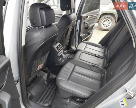 Сірий Ауді Ку 5, об'ємом двигуна 1.98 л та пробігом 122 тис. км за 23800 $, фото 19 на Automoto.ua