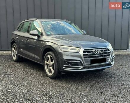 Сірий Ауді Ку 5, об'ємом двигуна 3 л та пробігом 174 тис. км за 40800 $, фото 3 на Automoto.ua