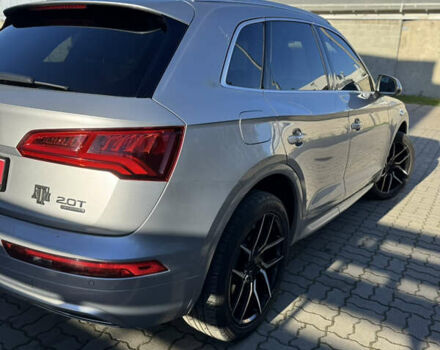 Серый Ауди Ку 5, объемом двигателя 1.98 л и пробегом 206 тыс. км за 23800 $, фото 7 на Automoto.ua