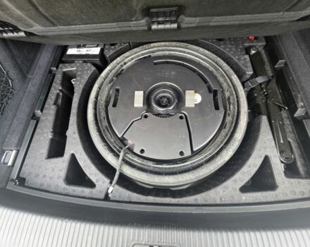 Серый Ауди Ку 5, объемом двигателя 2 л и пробегом 91 тыс. км за 30300 $, фото 14 на Automoto.ua