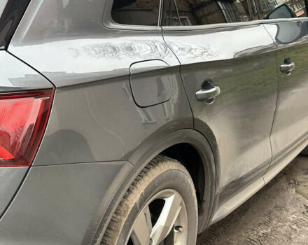 Серый Ауди Ку 5, объемом двигателя 1.98 л и пробегом 139 тыс. км за 24900 $, фото 10 на Automoto.ua