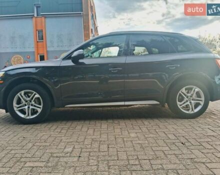 Серый Ауди Ку 5, объемом двигателя 1.98 л и пробегом 185 тыс. км за 27400 $, фото 1 на Automoto.ua