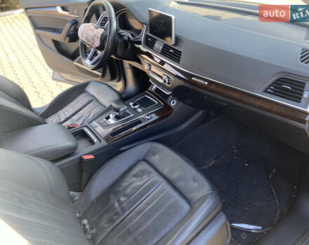 Серый Ауди Ку 5, объемом двигателя 1.98 л и пробегом 157 тыс. км за 14900 $, фото 24 на Automoto.ua