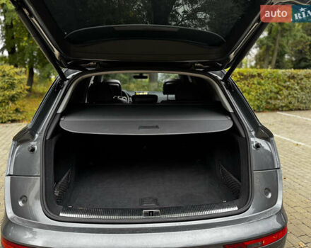 Серый Ауди Ку 5, объемом двигателя 1.98 л и пробегом 43 тыс. км за 26500 $, фото 17 на Automoto.ua