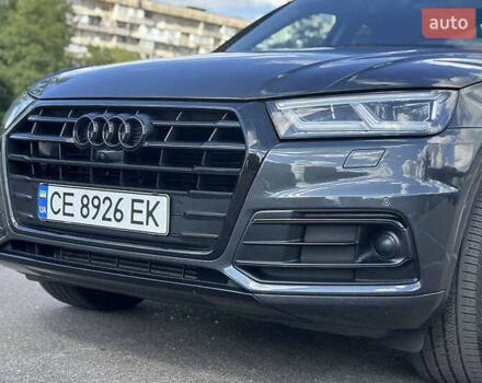 Сірий Ауді Ку 5, об'ємом двигуна 1.98 л та пробігом 121 тис. км за 24200 $, фото 2 на Automoto.ua