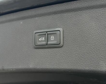 Серый Ауди Ку 5, объемом двигателя 2 л и пробегом 223 тыс. км за 21000 $, фото 15 на Automoto.ua