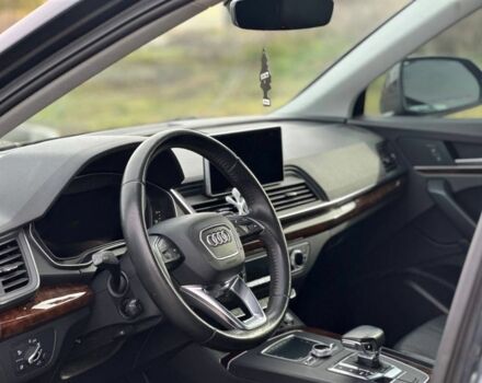 Серый Ауди Ку 5, объемом двигателя 2 л и пробегом 223 тыс. км за 21000 $, фото 10 на Automoto.ua