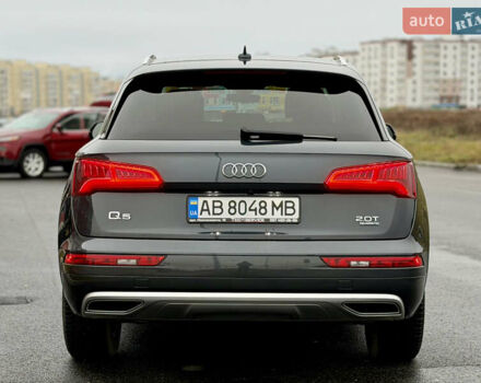 Сірий Ауді Ку 5, об'ємом двигуна 2 л та пробігом 136 тис. км за 24999 $, фото 6 на Automoto.ua