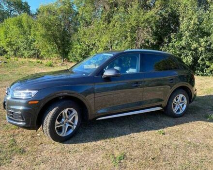 Сірий Ауді Ку 5, об'ємом двигуна 2 л та пробігом 81 тис. км за 18900 $, фото 6 на Automoto.ua
