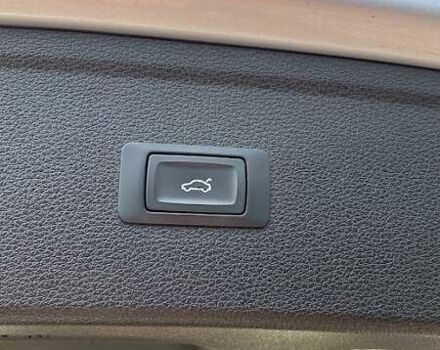 Сірий Ауді Ку 5, об'ємом двигуна 2 л та пробігом 156 тис. км за 31750 $, фото 62 на Automoto.ua