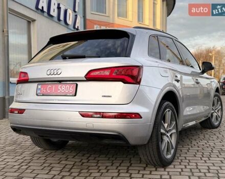 Сірий Ауді Ку 5, об'ємом двигуна 1.98 л та пробігом 129 тис. км за 25000 $, фото 12 на Automoto.ua