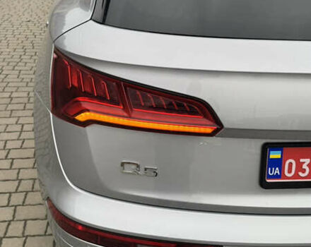 Серый Ауди Ку 5, объемом двигателя 2 л и пробегом 169 тыс. км за 23600 $, фото 4 на Automoto.ua