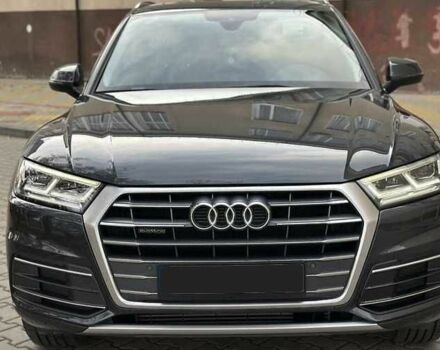 Сірий Ауді Ку 5, об'ємом двигуна 2 л та пробігом 80 тис. км за 19400 $, фото 3 на Automoto.ua