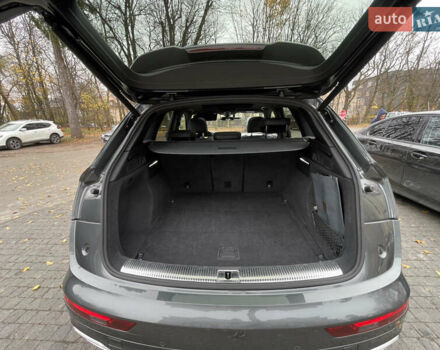 Серый Ауди Ку 5, объемом двигателя 1.97 л и пробегом 125 тыс. км за 35000 $, фото 26 на Automoto.ua