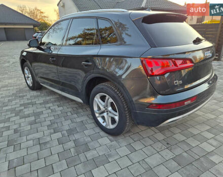 Сірий Ауді Ку 5, об'ємом двигуна 1.98 л та пробігом 209 тис. км за 26500 $, фото 1 на Automoto.ua