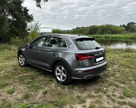 Сірий Ауді Ку 5, об'ємом двигуна 2 л та пробігом 91 тис. км за 12300 $, фото 6 на Automoto.ua