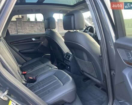 Серый Ауди Ку 5, объемом двигателя 2 л и пробегом 250 тыс. км за 18900 $, фото 15 на Automoto.ua