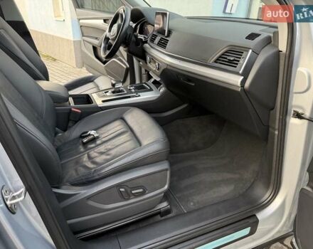 Сірий Ауді Ку 5, об'ємом двигуна 1.98 л та пробігом 129 тис. км за 25000 $, фото 25 на Automoto.ua