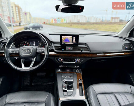 Сірий Ауді Ку 5, об'ємом двигуна 2 л та пробігом 136 тис. км за 24999 $, фото 47 на Automoto.ua