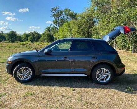 Сірий Ауді Ку 5, об'ємом двигуна 2 л та пробігом 81 тис. км за 18900 $, фото 7 на Automoto.ua